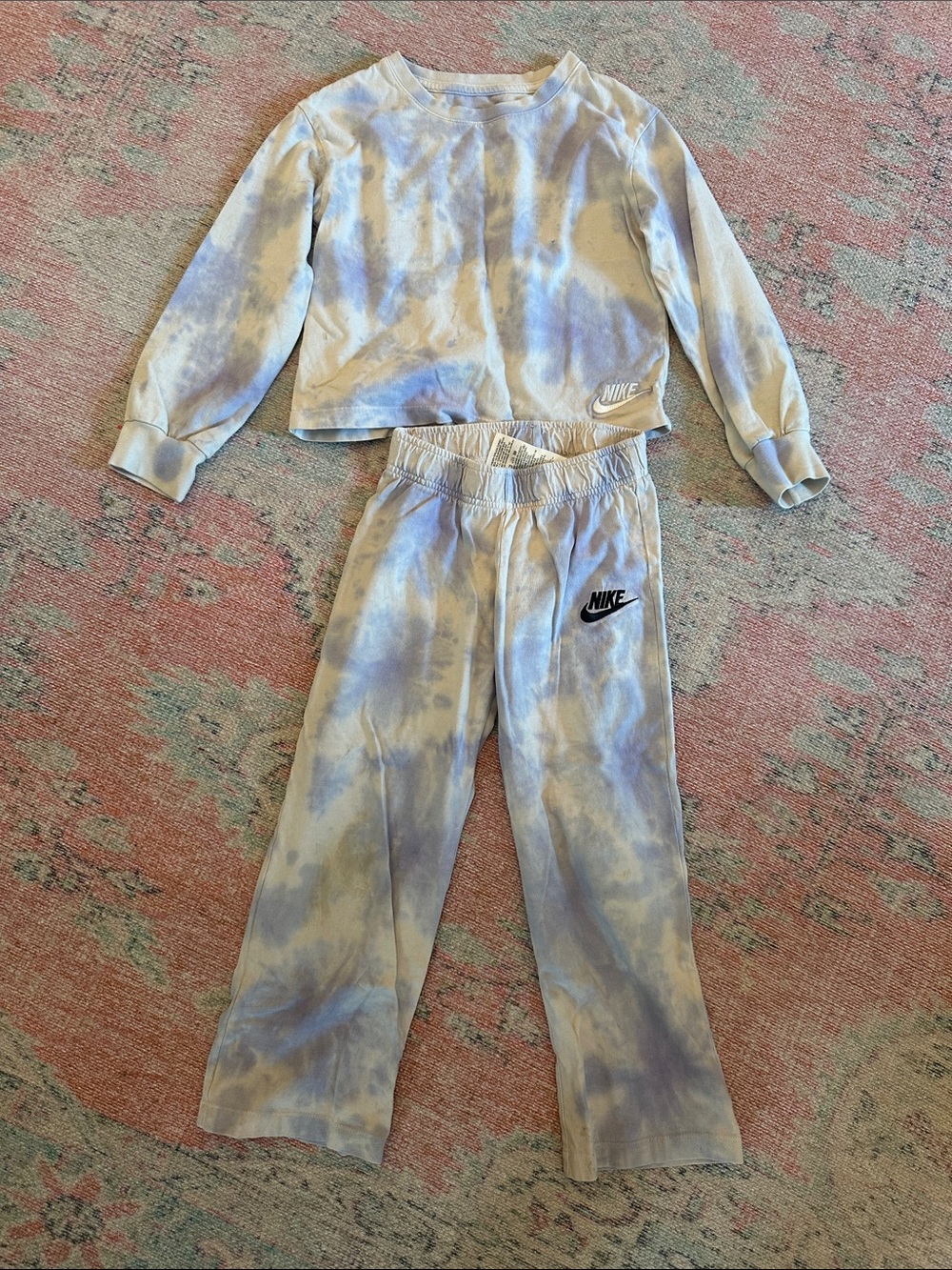 Nike Tie-Dye Sweatshirt and Joggers Set - Lavender and Cream